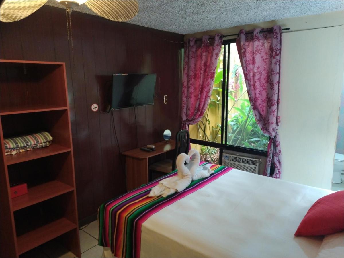 Hotel Antiguo Antiguo Cuscatlán Eksteriør bilde